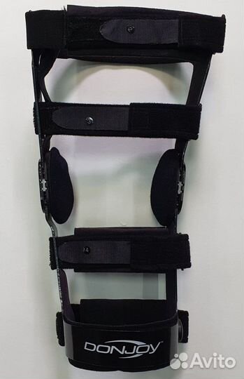 Коленный ортез жёсткий спортивно-функциональный