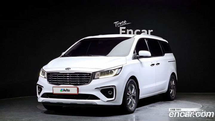 Kia Carnival 2.2 AT, 2019, 77 000 км