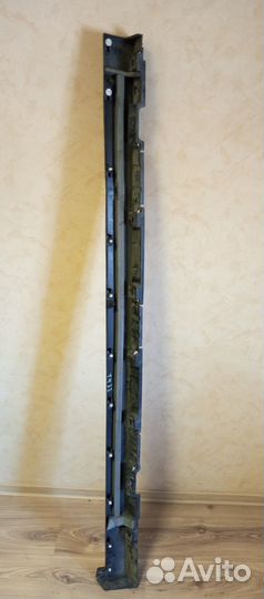 Накладка левого порога Jaguar F-Pace 16+