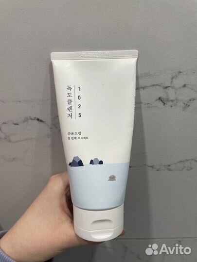 Пенка для умывания Round Lab 1025 Dokdo Cleanser