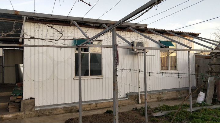 Дом 54 м² на участке 5 сот.