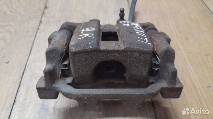 Суппорт задний правый Infiniti Ex35 2009