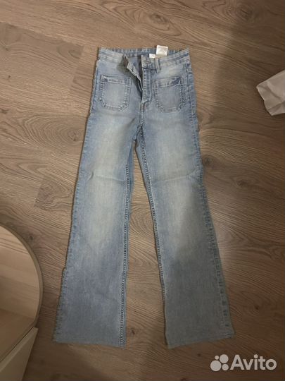 Джинсы клеш hm на рост 150-165