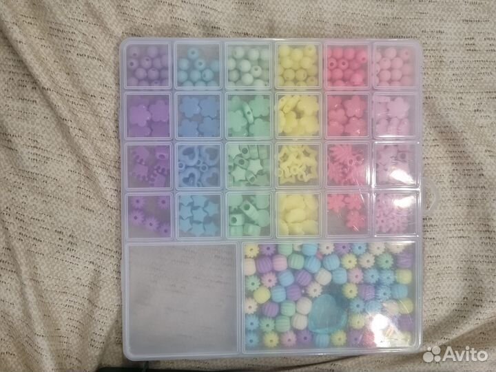 Коробка бисера