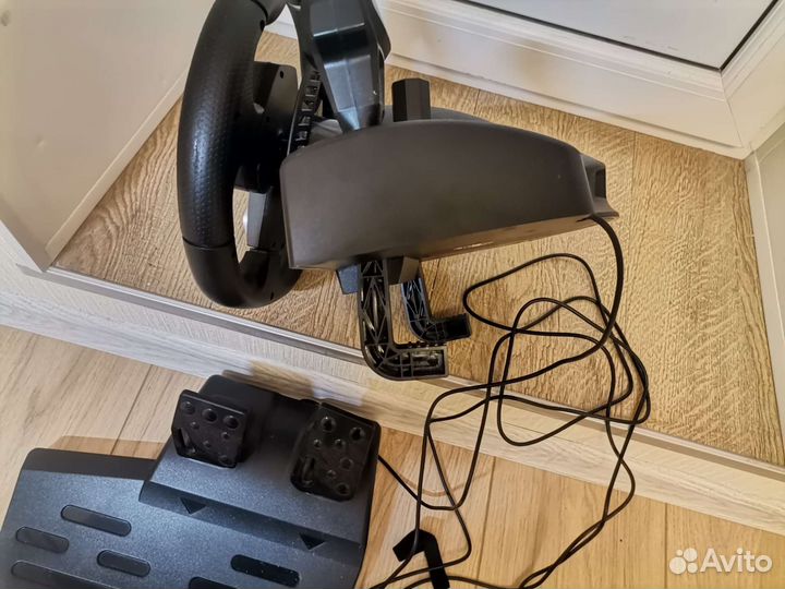 Игровой руль sven gc w900