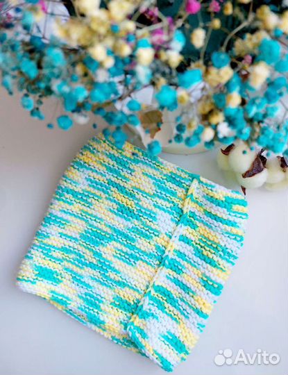 Новый весенний комплект шапка-снуд ручной работы