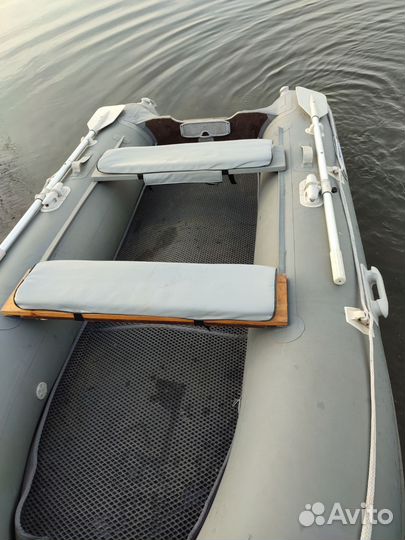 Надувная лодка пвх