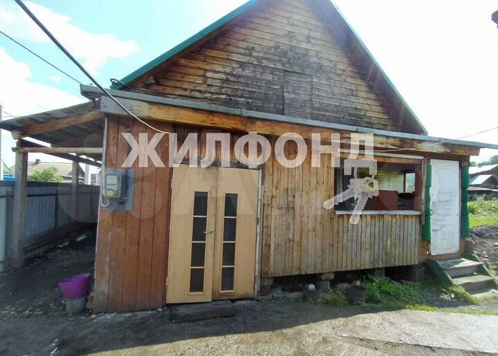 Дом 52 м² на участке 12 сот.