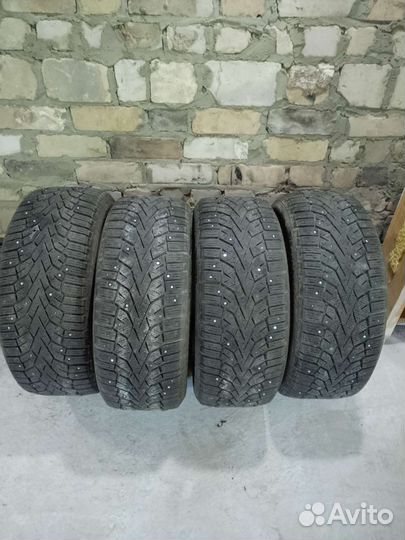 Gislaved NordFrost 100 235/55 R17 103T