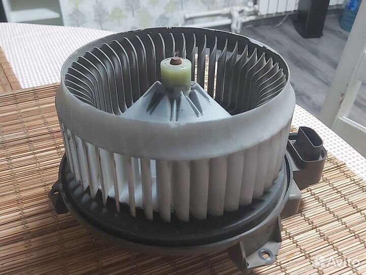 Электровентилятор отопителя 
