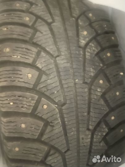 Nokian Tyres Hakkapeliitta 5 SUV 265/65 R17