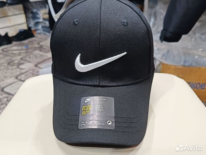 Спортивная кепка nike