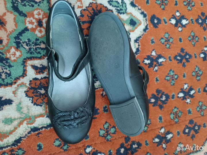 Туфли для девочки 37р