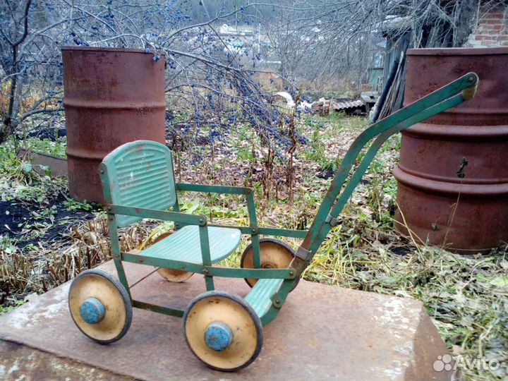 Коляска и каталка кукольные