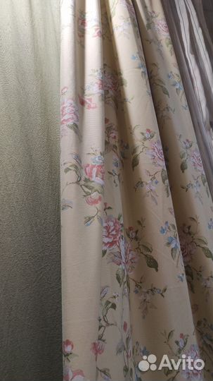 Шторы,картина, подушки