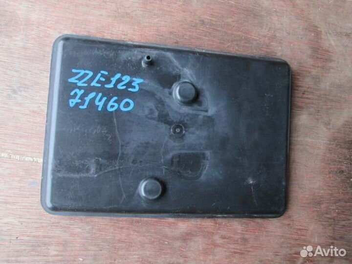 Подставка под аккумулятор Toyota Allex ZZE123