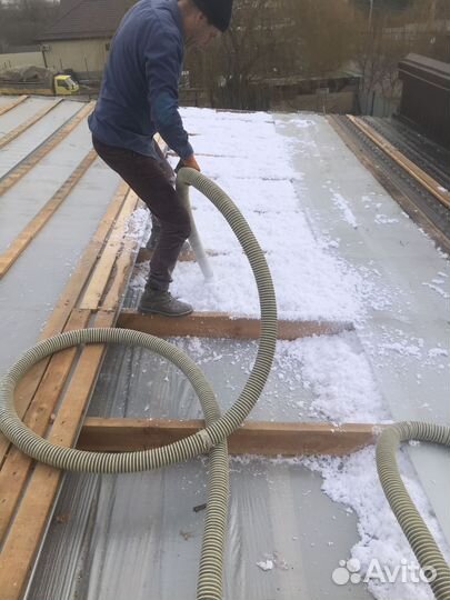 Утепление эковатой домов мансард чердаков