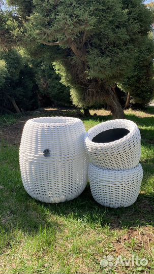 Стильные кашпо для сада