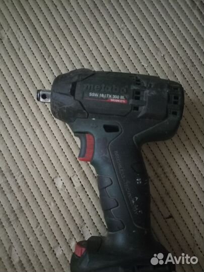 Гайковерт аккумуляторный metabo