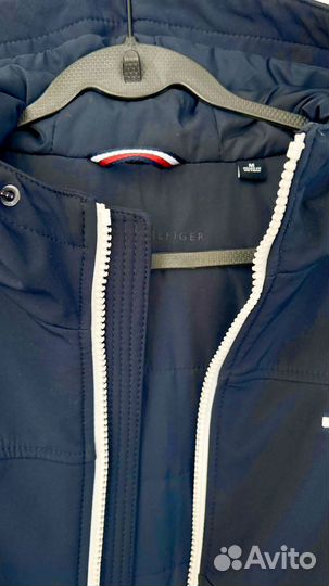 Tommy hilfiger куртка демисезонная