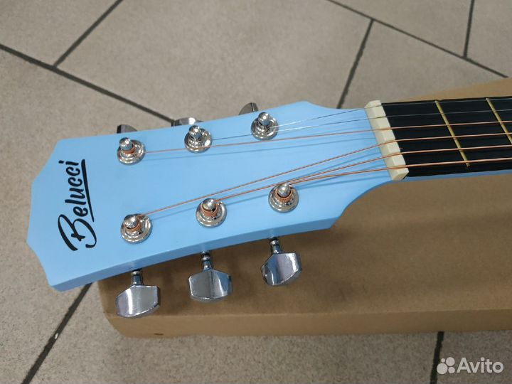 Гитара акустическая новая