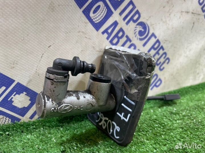 Главный цилиндр сцепления Hyundai I30 хэтчбек 1.4