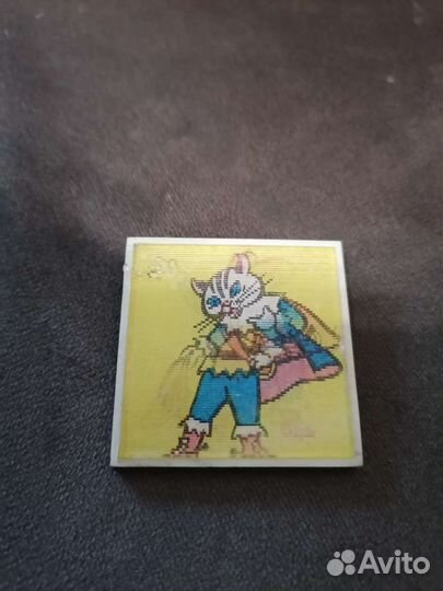 Голографический значок СССР