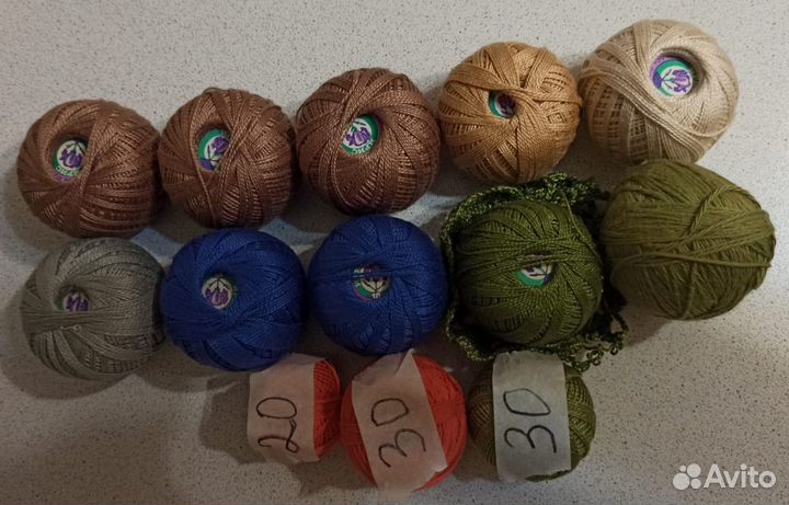 Вязальные нитки 