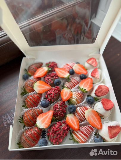 Клубника в шоколаде букеты казань