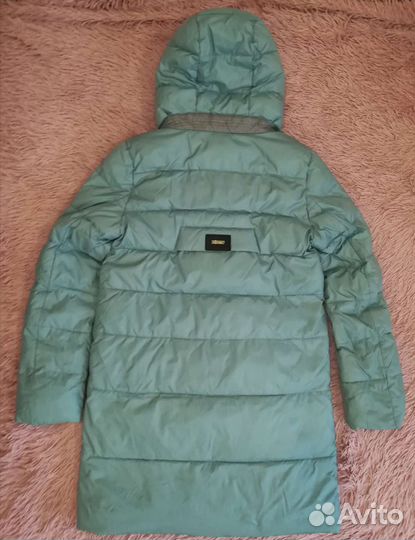 Пуховик женский р.44