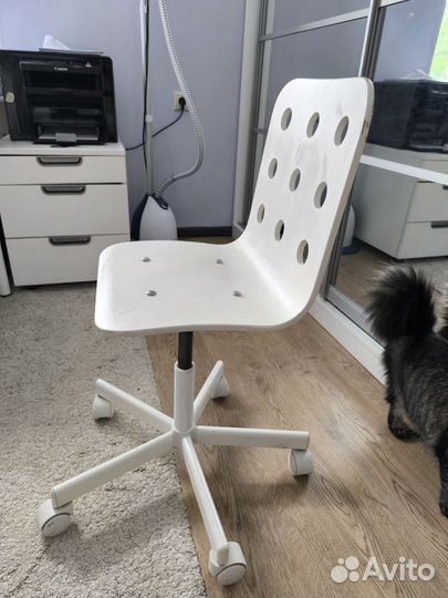 Компьютерный стул IKEA детский