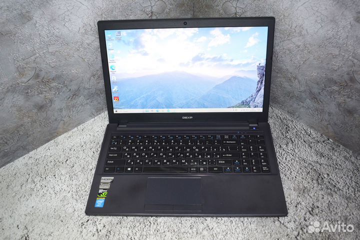 Ноутбук Dexp на Core i7-4710MQ/ 950M/ 8 GB