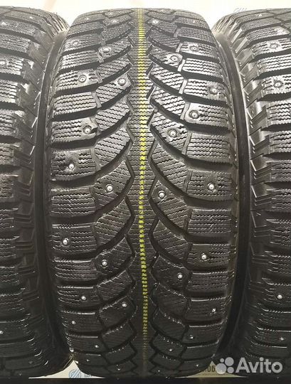 Bridgestone Blizzak Spike-01 215/60 R17 100T