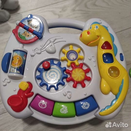 Развивающий музыкальный столик