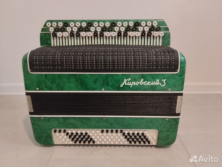 Баян кировский 3