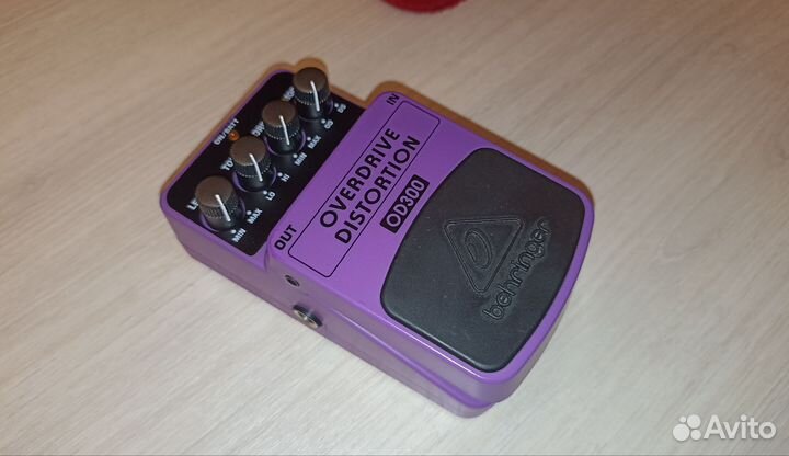 Педаль Behringer OD300