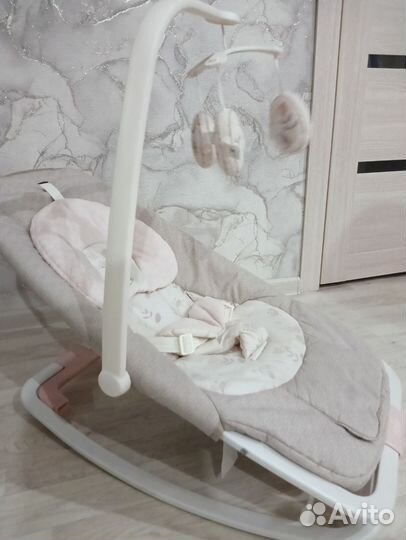 Шезлонг детский