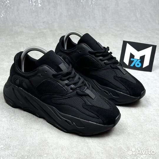 Кроссовки adidas yeezy boost 700