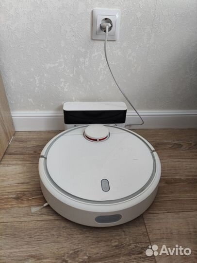 Робот-пылесос Mi Robot Vacuum