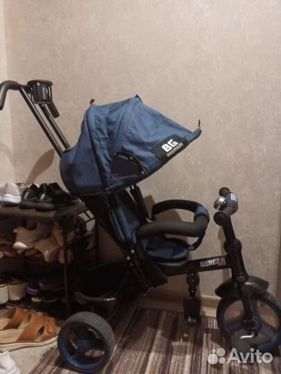 Трехколесный велосипед