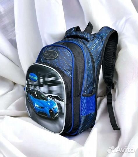 Портфель школьный новый