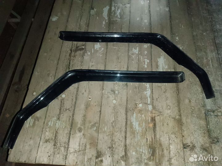 Оконный дефлектор на ваз 2105