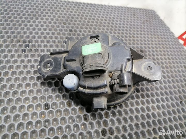 Противотуманная фара левая Renault Symbol 1