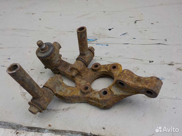 Кулак поворотный chevrolet lacetti задний правый