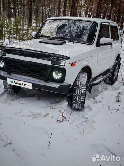 LADA 4x4 (Нива) 1.7 МТ, 2011, 260 990 км