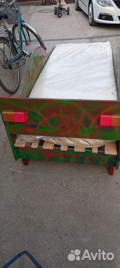Продаю кроватку