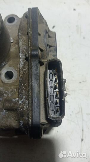 Заслонка дроссельная Тойота 2azfe