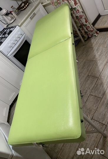 Косметологическая кушетка + подушка