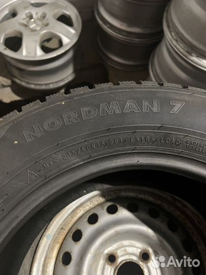 Nokian Tyres Nordman 7 215/60 R16