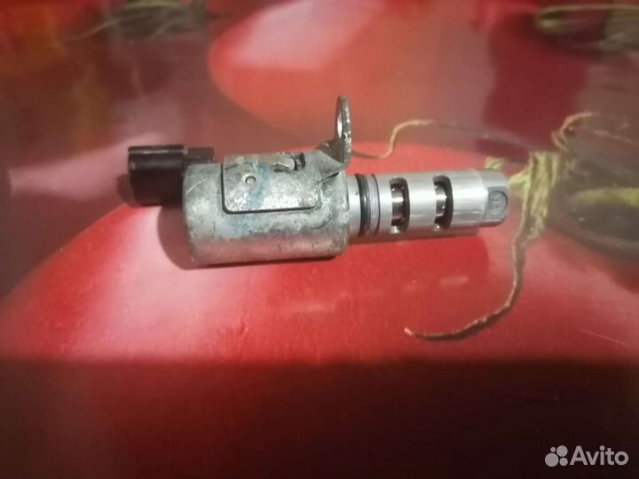 Датчик положения распредвала выпускной форд фокус